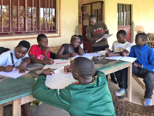 Kindern eine Chance Lockdown und Headmaster Meeting