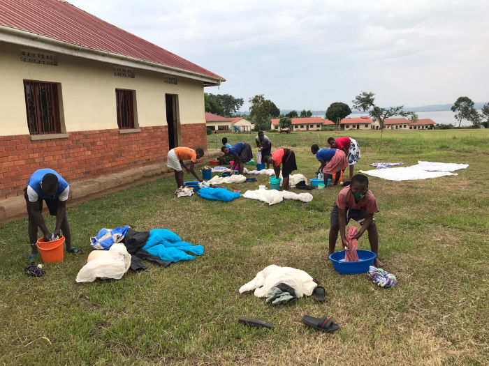 …unserer Josef MarTh Schule am Lake Wamala…